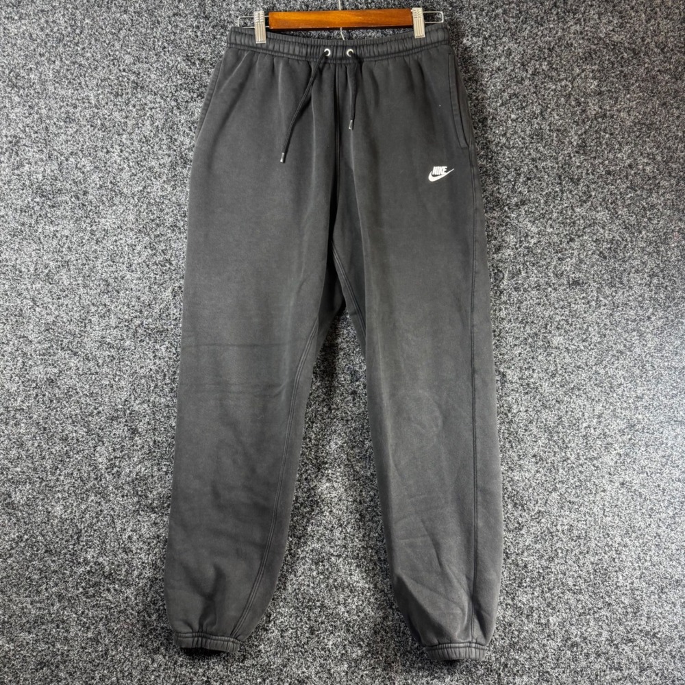 Nike Club Fleece Joggers Mens Small Black Sweatpants Embroidered Logo BV2671-010